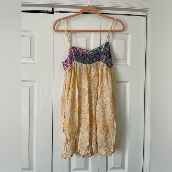 Sleep/lounge romper size large with pockets - Picture 2 of 3